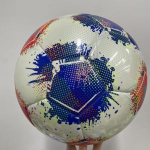 Ballon de football de haute qualité n°5 avec logo personnalisé pour l'entraînement des étudiants et des enfants - Product Image 6