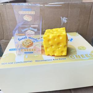 Juguetes Blandos de Cacahuete y Queso con Sonido, Rellenos de Partículas, Crujientes y Divertidos, en Oferta - Product Image 2