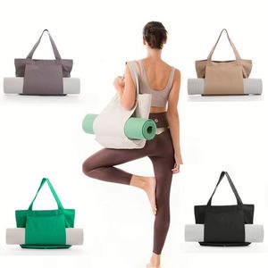 Sac de transport portable et personnalisable pour tapis de yoga en toile, avec bandoulière, couleurs variées, idéal pour la gym, les sports de plein air et les voyages - Product Image 1