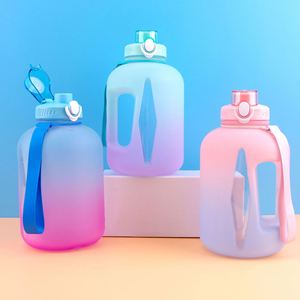 Bouteille d'eau dégradée de 1,5 L avec double ouverture, petite gourde à bec large, facile à nettoyer, anti-fuite, pour le sport - Product Image 4