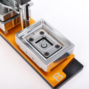 최저가 DIY 맞춤형 수제 냉장고 자석 사진 액자 버튼 배지 제작 기계 키트 (금속 버튼 재료 포함) - Product Image 3