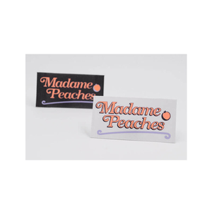 Étiquettes tissées personnalisées de haute qualité, impression de logo de forme personnalisée, finition professionnelle, matériau durable, branding - Product Image 5