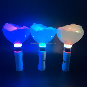 RICHSHINING Singer Star Bâtons lumineux K-Pop personnalisés OEM Commande sans fil Bâton lumineux de concert Halloween Noël - Product Image 5