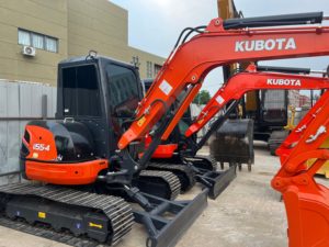 Excavadora mini Kubota U55-4 usada original de Japón, diseño de cola ultracorta de 5.5 toneladas, cuerpo compacto para renovación de viviendas. - Product Image 4