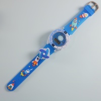 Mini montres de dessin animé mignonnes avec des conceptions d'astronaute pour les enfants, adaptées aux élèves de la maternelle et du primaire