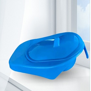 Portable Standing Urinal 1200ml Oval Plastic Washable For Travel And Nursing Use - Product Image 1