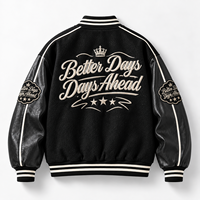 Blouson universitaire oversize coupe ample épaules tombantes avec logo brodé en chenille et manches en cuir – Veste Letterman OEM