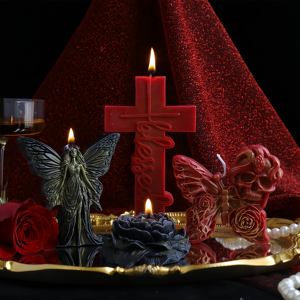 Nouvelles bougies parfumées de style sombre européen et américain pour le décor d'ambiance de fête de festival de bougie érotique à basse température - Product Image 2