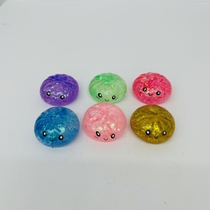 Jouet Squishy Nuage Mignon pour la Décompression Sensorielle, Anti-Stress, Doux à Presser, Fidget Toy, Idéal pour Cadeau Promotionnel - Entrepôt USA - Product Image 4