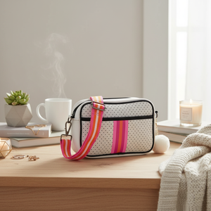 Sac bandoulière en néoprène à motif de dessin animé personnalisé Royal Fair, sac messager pour femme en néoprène avec bandoulière réglable - Product Image 3