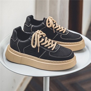 Chaussures de Skateboard Décontractées et Tendance pour Hommes, Été 2025, avec Semelle Intérieure en PU, Fermeture à Lacets Polyvalente pour Adolescents - Product Image 1