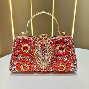 Borse da sera con diamanti a goccia d'acqua alla moda da <span class=keywords><strong>donna</strong></span> borsellino con perline da <span class=keywords><strong>donna</strong></span> con catena a tracolla per festa nuziale borse borse borse borse - Product Image 1