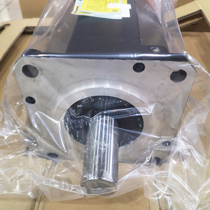 FANUC A06B-0033-B075 # 0008 มอเตอร์เซอร์โว AC ของแท้ใหม่ A06B0033B075 - Product Image 3