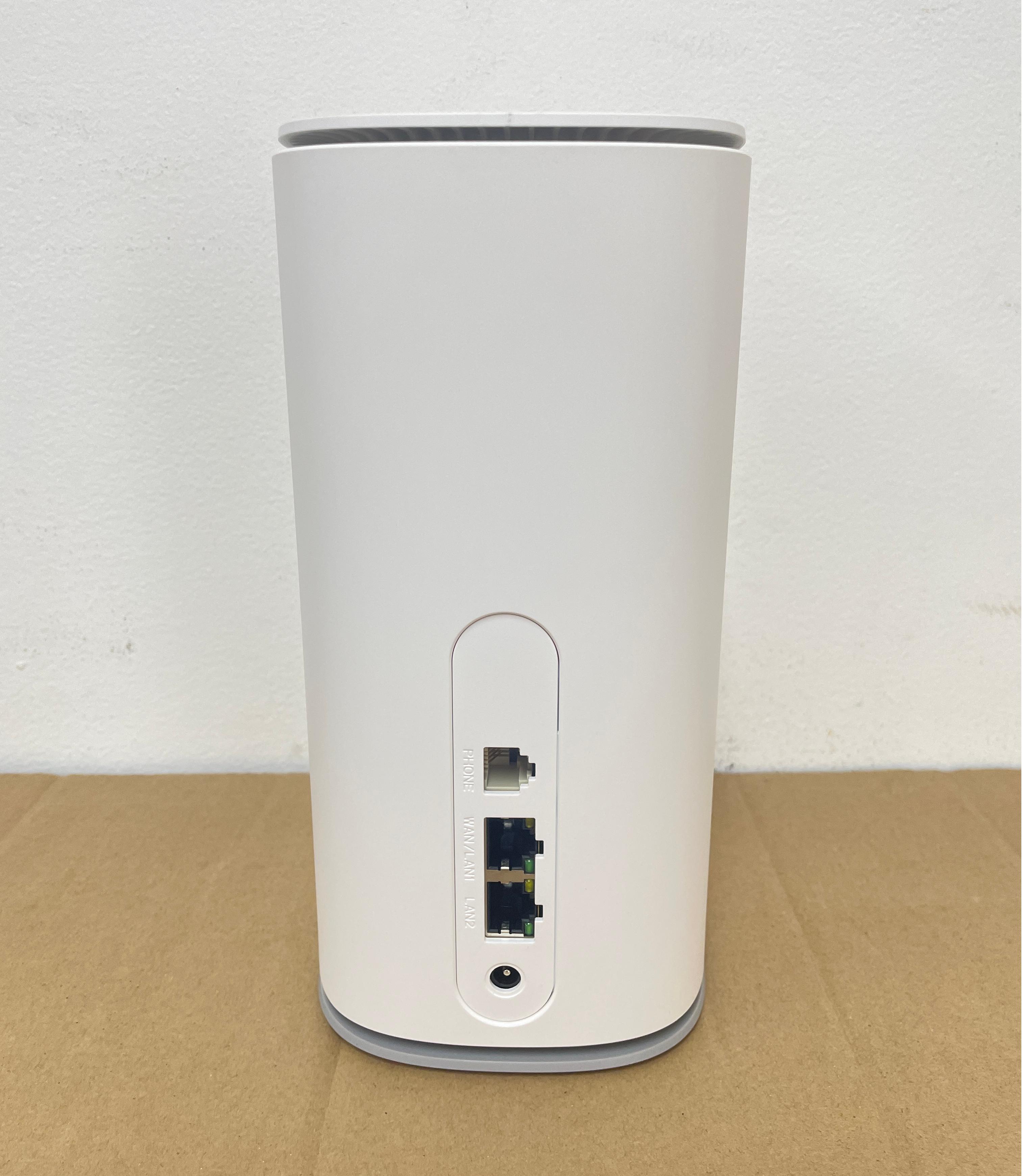ZTE MC888 Ultra - Fastest Wi-Fi 6 Indoor 5G FWA Router