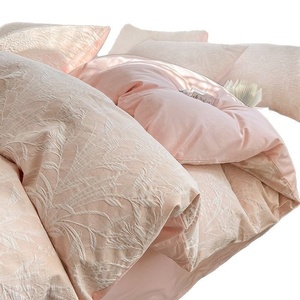 Juego de Ropa de Cama de Cuatro Piezas King Size 100% Algodón, Funda de Edredón Jacquard Rosa, Sábana y Fundas de Almohada para Uso Todo el Año en Hoteles de Lujo - Product Image 5