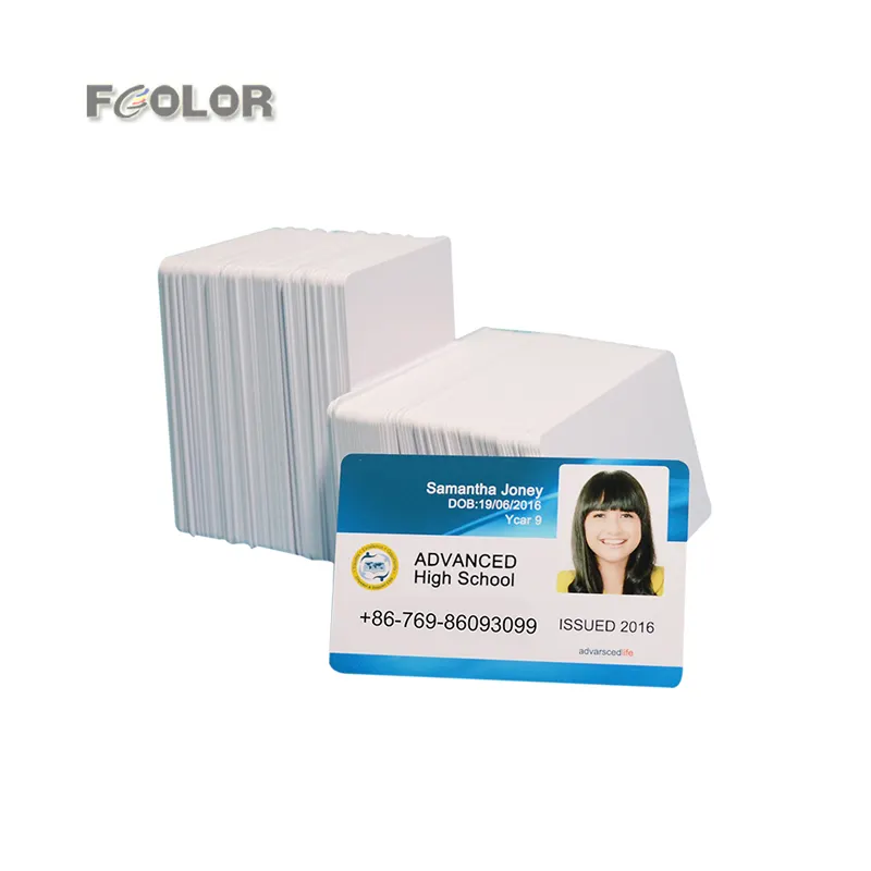 Cartes en plastique PVC blanc CR80 pour imprimante de cartes d'identité thermique Zebra
