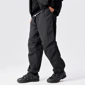 Pantalones Deportivos de Nailon Personalizados para Hombre, Pantalones Deportivos Cortavientos de Nailon - Product Image 1