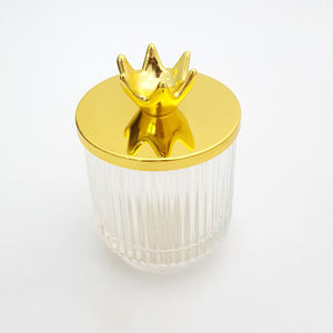 زخارف فاخرة ذهبية معدنية مزخرفة مخصصة لأغطية الجرار المستديرة - Product Image 1