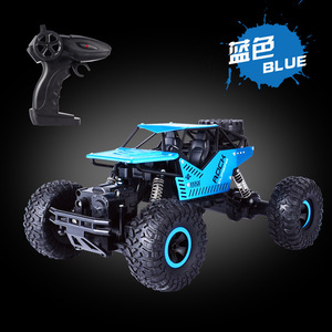Voiture télécommandée 4x4 à l'échelle 1:18, 2,4 GHz, pneus durables, forte adhérence, aventure en extérieur, caméra, câble USB - Product Image 2