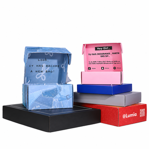 Cajas de Cartón Corrugado Plegables Marrones Reciclables con Logotipo Personalizado, Coloridas, con Materiales Reciclados para Empaque de Calzado y Ropa - Product Image 1