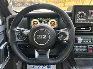 Personnalisation intérieure disponible pour BAIC <span class=keywords><strong>BJ</strong></span> 212, SUV compact 2.4T, moteur essence 4 cylindres, boîte 6 vitesses, vitesse maximale, 4x4, véhicule d'<span class=keywords><strong>occasion</strong></span>. - Product Image 5