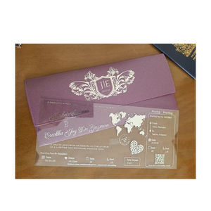 Invitation de <span class=keywords><strong>mariage</strong></span> à destination de <span class=keywords><strong>carte</strong></span> <span class=keywords><strong>d</strong></span>'<span class=keywords><strong>embarquement</strong></span> en feuille <span class=keywords><strong>d</strong></span>'or argentée violette Invitation en acrylique personnalisée pressée Invitation de billet unique - Product Image 1