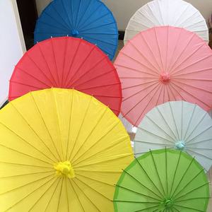 Paraguas de sombrilla de estilo Ángel de papel elegante y delicado de 84cm para bodas - Product Image 2