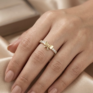 Elegante Anillo de Diamante Cultivado en Laboratorio con Lazo Chapado en Oro de 10K, Joyería de Moda para Mujer, Anillo de Regalo Romántico - Product Image 1