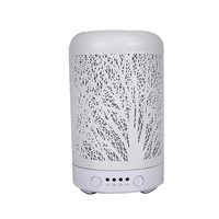 Diffuseur d'arômes à motif de forêt Diffuseur d'huile essentielle ultrasonique électrique Nébuliseur à brume fraîche avec lumière LED 7 couleurs