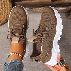 Lightweight Breathable High-<b>Elastic</b> Fabric Women's Sneakers Cushioning Sporty Fashion Trend Shoes for Daily Commute - Product Image 3