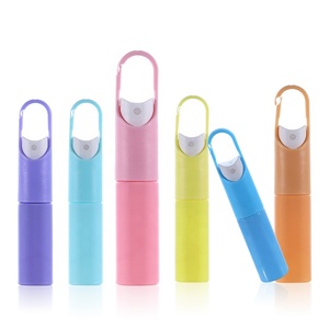 Bouteille <span class=keywords><strong>vide</strong></span> rechargeable en plastique de 20ml, anneau de <span class=keywords><strong>poche</strong></span>, crochet de parfum, vaporisateur - Product Image 1