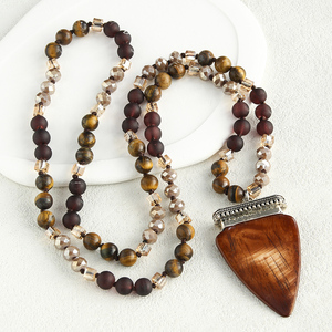 Nueva Joyería Étnica Retro Bohemia <span class=keywords><strong>de</strong></span> Moda, Collar <span class=keywords><strong>de</strong></span> Nudos <span class=keywords><strong>de</strong></span> Vidrio con Piedra Natural <span class=keywords><strong>de</strong></span> 8 mm, Collar con Colgante <span class=keywords><strong>de</strong></span> Resina <span class=keywords><strong>de</strong></span> <span class=keywords><strong>Dientes</strong></span> Marrón Claro - Product Image 3