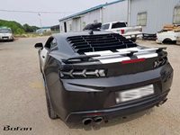 Lumière de lèvre de diffuseur arrière de pièces d'auto de couleur rouge de vente chaude pour Chevrolet Camaro 2016-2022