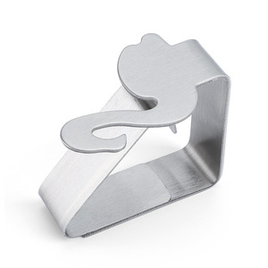 Clips de <span class=keywords><strong>nappe</strong></span> de pique-nique en acier inoxydable pinces de couverture de table pinces de <span class=keywords><strong>nappe</strong></span> <span class=keywords><strong>pour</strong></span> restaurant pique-nique chapiteaux fête de remise des diplômes - Product Image 3