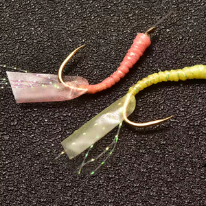 Hameçon japonais <span class=keywords><strong>Hayabusa</strong></span> en acier à haute teneur en carbone pour la pêche en mer, avec peau de poisson lumineuse pour le jeune croaker jaune, le porgy rouge et le bar. - Product Image 4