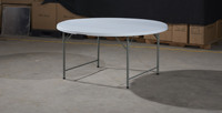 Table rectangulaire pliable pour événements en plein air, structure métallique stable avec plateau en plastique HDPE pour le camping et les repas