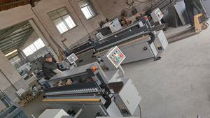 Lijadora lineal <span class=keywords><strong>de</strong></span> tres lados <span class=keywords><strong>de</strong></span> Tipo Simple Máquina lijadora <span class=keywords><strong>de</strong></span> bordes para <span class=keywords><strong>calibre</strong></span> <span class=keywords><strong>de</strong></span> tablones largos - Product Image 3