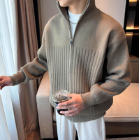 Cardigan en tricot rayé pour homme, nouvelle collection automne-hiver, veste chaude de style britannique pour affaires