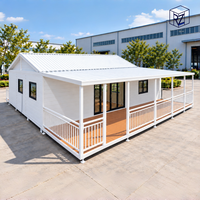 Maison conteneur extensible préfabriquée modulaire avec toit en pente pour ADU de jardin, location Airbnb et maison d'hôtes