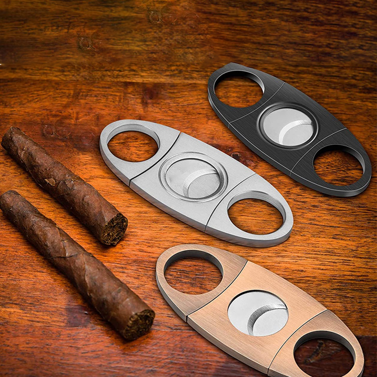 Bear Eye Double Blade V Stain Cigar Cutting Tool For Timeless Precision And Luxury In Any Cigar Cut Experience