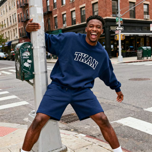 TKAN291 Fabricante Personalizado Logo Estampado Bordado 2 Piezas Hombres Cuello Redondo Streetwear Oversized Cotton Hoodie Shorts Set Sweatsuit - Product Image 3