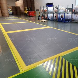 Fábrica al por mayor antideslizante interior al aire libre Industrial PVC alfombra de plástico baldosas de suelo de PVC - Product Image 5