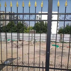 YC Valla de piquete de <span class=keywords><strong>metal</strong></span> fácil de instalar vallas y puertas de <span class=keywords><strong>metal</strong></span> de alta calidad Valla de piquete de acero personalizada - Product Image 2