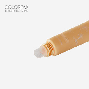 Envases de Bálsamo Labial y Brillo Labial Cosmético en Oferta, Tubo Mini Suave de Material PE+PP, Superficie con Impresión Offset, Volumen de 15 ml - Product Image 1