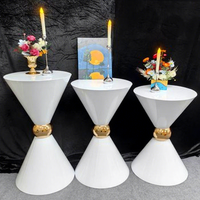 Meja Kue Putih Mewah Modern JHMJ untuk Dekorasi Pesta Pernikahan, Tampilan Bunga, Tiang, Alas, dan Pedestal