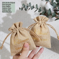 Pochette de jute en toile de jute imprimée avec logo personnalisé, cadeau de Noël en toile de jute avec café et cordon de serrage, sac de bonbons en lin brun