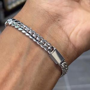 <span class=keywords><strong>Bracciale</strong></span> da <span class=keywords><strong>Uomo</strong></span> di Alta Gioielleria Fatto a Mano a Maglia Cubana di Miami Massiccia in Oro Bianco 14K 18K o <span class=keywords><strong>Argento</strong></span> Sterling <span class=keywords><strong>925</strong></span> da 6mm-10mm con Chiusura Elegante - Product Image 4