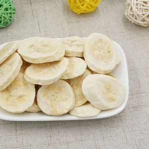 Vente en gros de friandises lyophilisées pour animaux de compagnie, collations pour chiens, bananes lyophilisées, aliments pour chiens mélangés à des fruits lyophilisés - Product Image 3