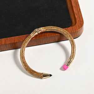 กำไลข้อมือแฟชั่นชุบทองหลายสีแบบมีบานพับ - Product Image 5