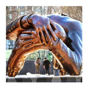 Escultura 3D de fundición de bronce para decoración de parque al aire libre abstracto grande de un hombre desnudo y una mujer abrazando estatua de Metal - Product Image 2